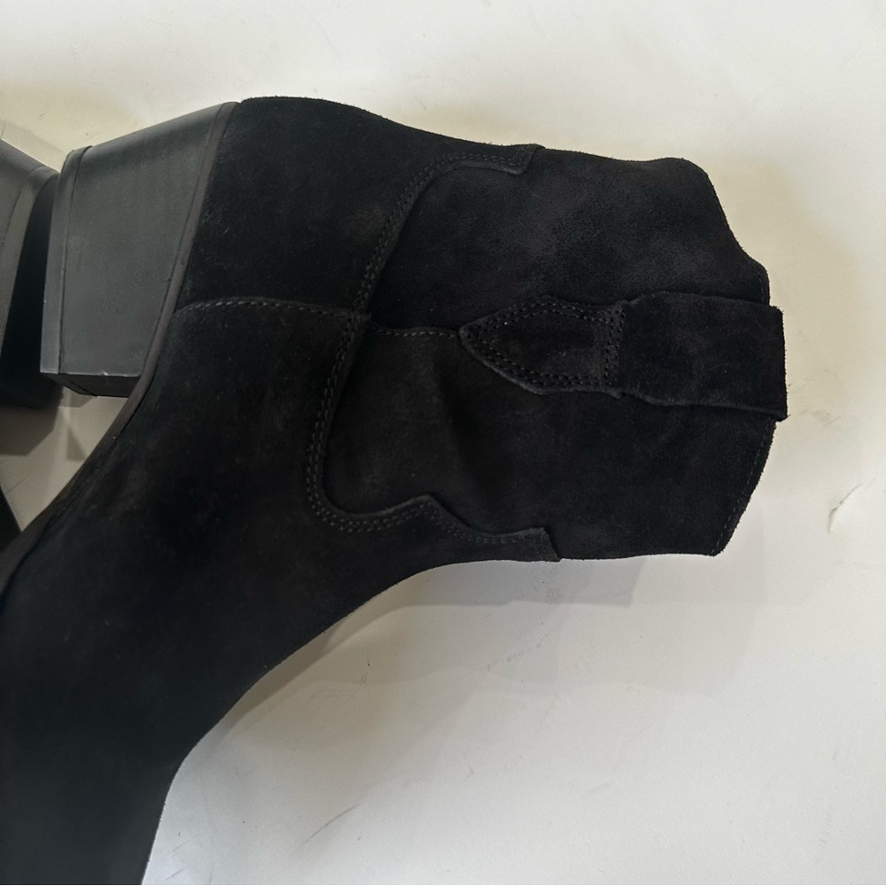 Chinese Laundry Califa Casual Bootie Black Suede Pointy Toe Western Ankle Boots - Picture 5 of 13